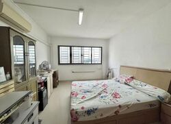 Blk 325 Jurong East Street 31 (Jurong East), HDB Executive #499486321